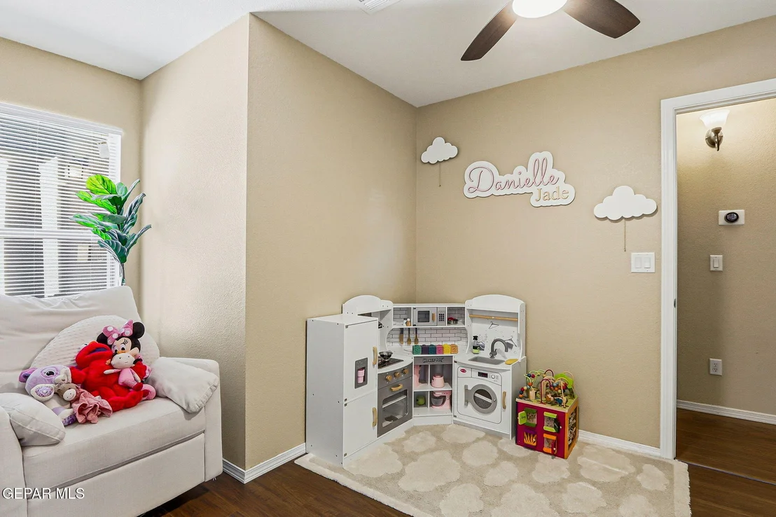 Photo of 3166 Hidden Valley Drive