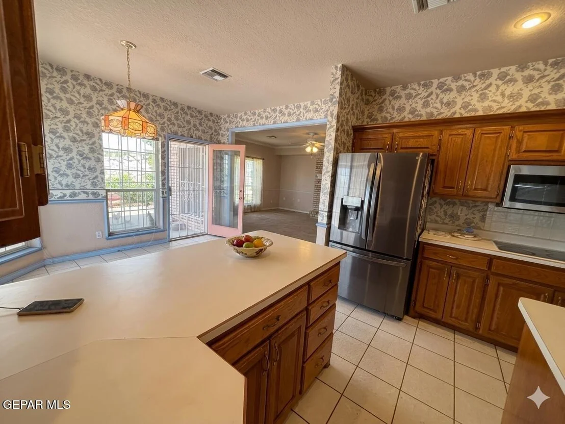 Photo of 6261 LOS BANCOS Drive