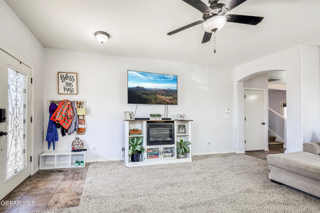 Photo of 7113 LONG MEADOW Drive