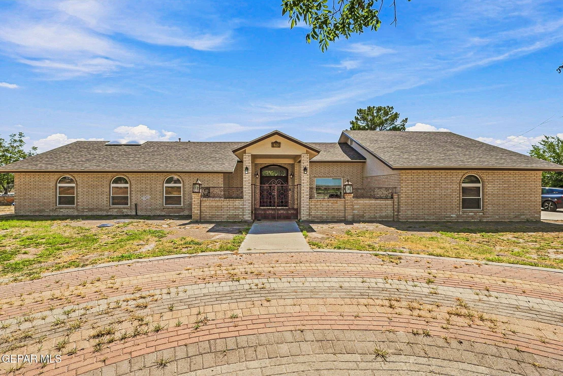 Photo of 6710 Westside Drive