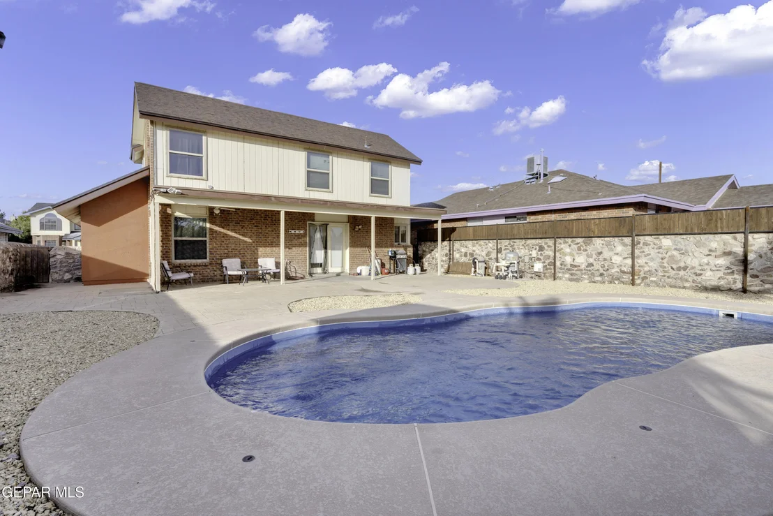 Photo of 512 Mogollon Circle