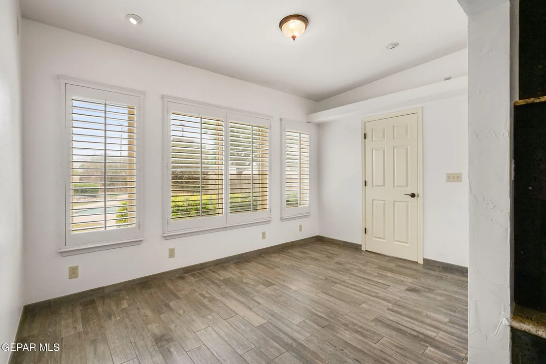 Photo of 651 Simon Court