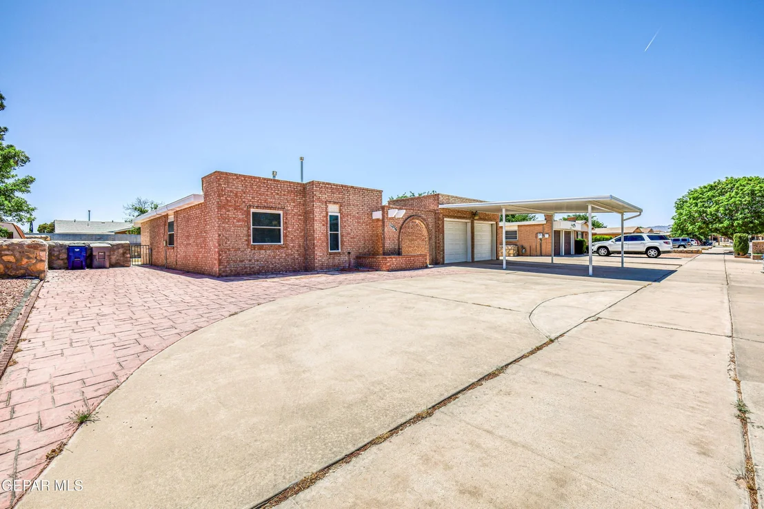 Photo of 11036 SAM SNEAD Drive