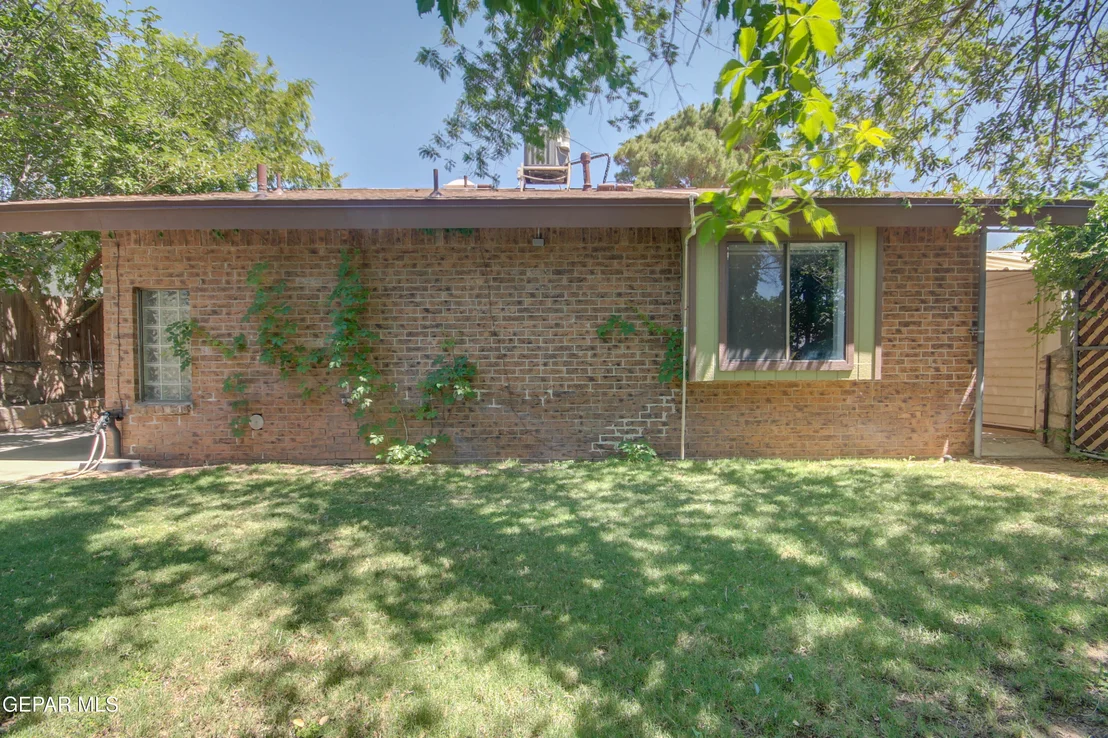 Photo of 11456 LAKE NEMI Drive