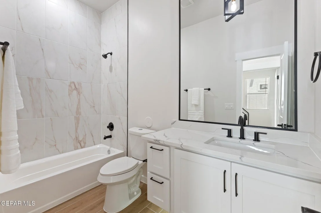 Photo of 1401 DYLAN Place