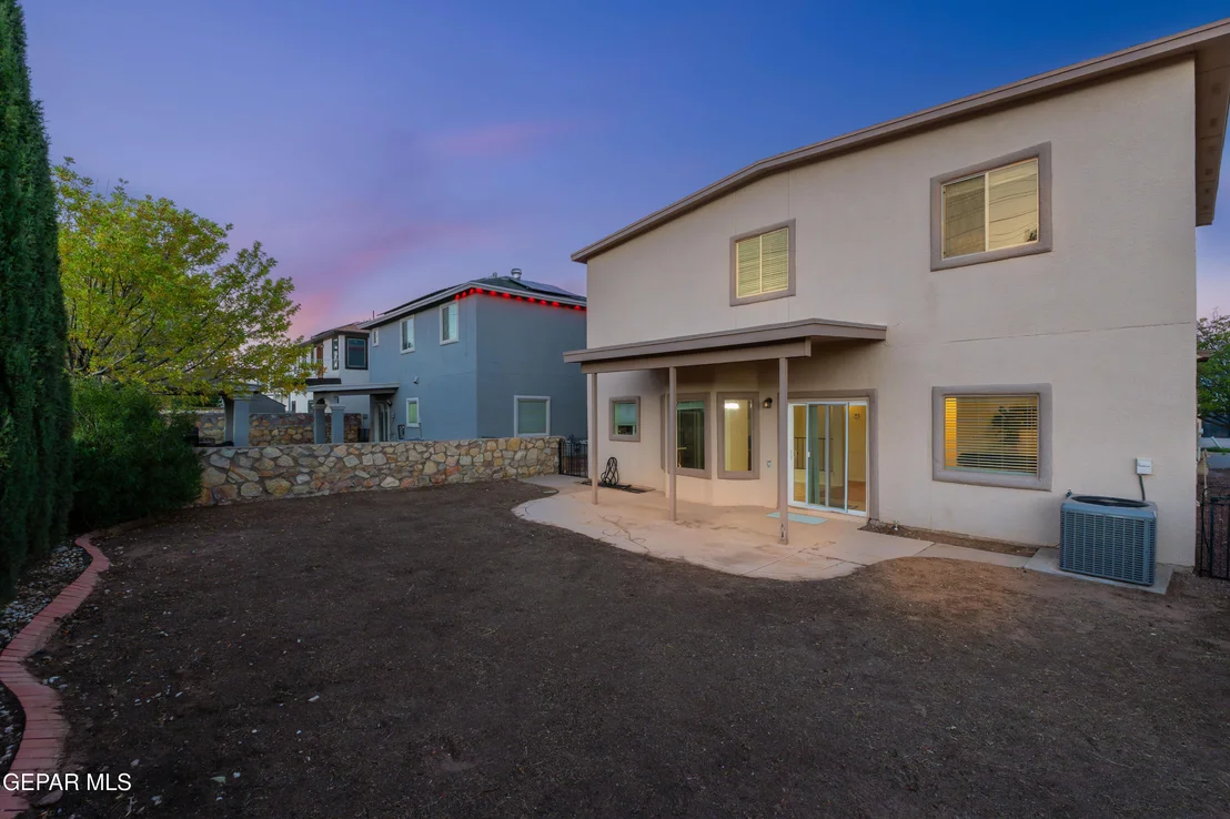 Photo of 11221 Northview Drive