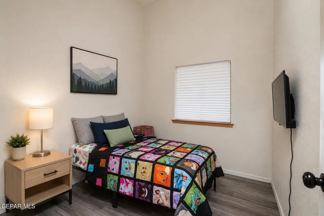 Photo of 6233 GRACE MADRILES Place
