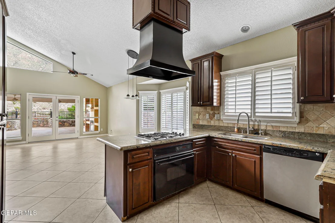 Photo of 5628 BUCKLEY Drive