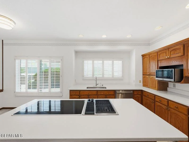 Photo of 1092 THUNDERBIRD Drive