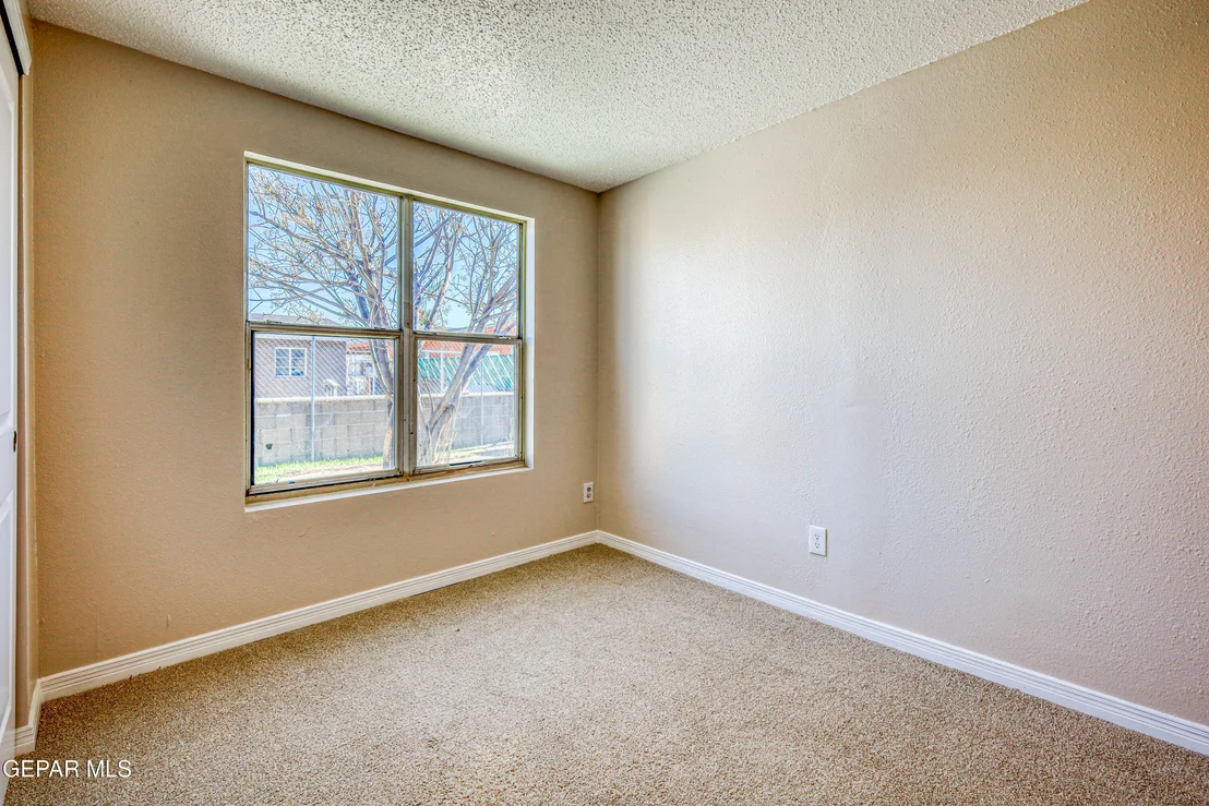 Photo of 424 Indian Place