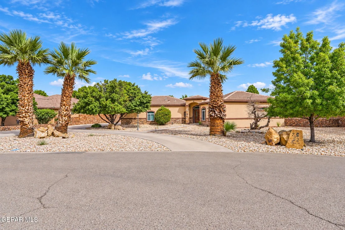 Photo of 732 Emerald View Drive