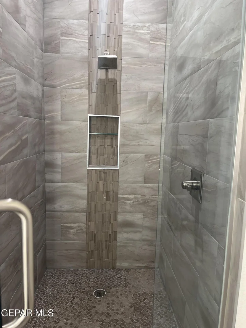 Photo of Unit 21 at 6006 Balcones Court