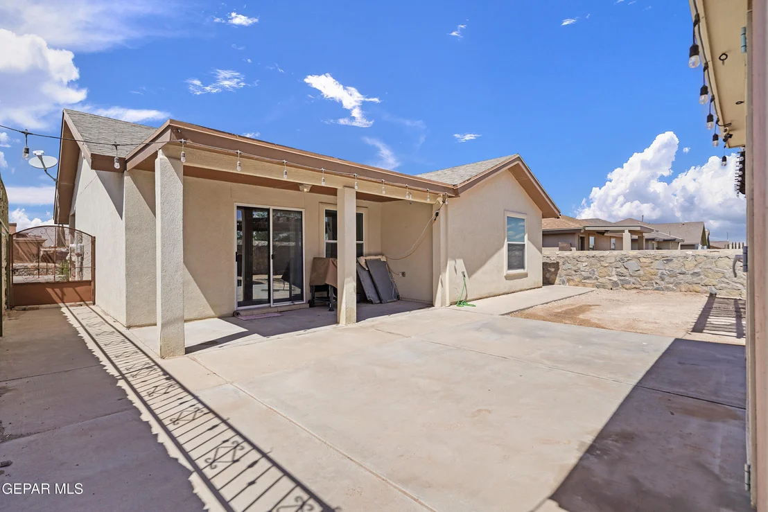 Photo of 14412 SPANISH POINT Drive