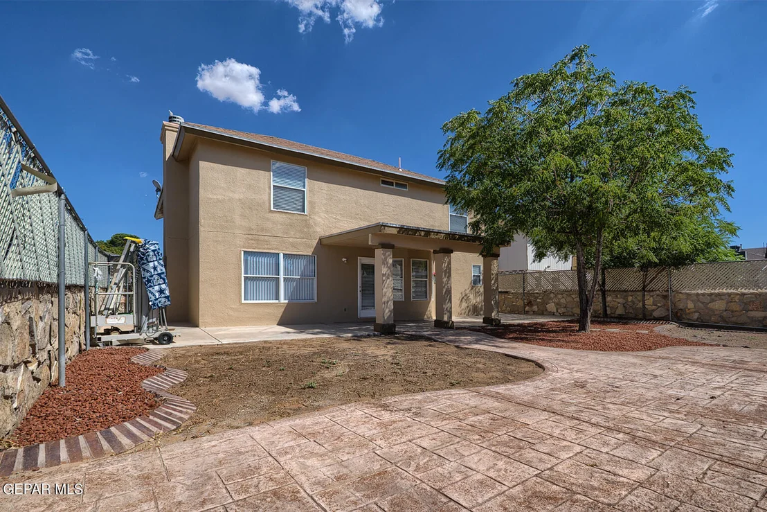 Photo of 3321 CHICKASAW Drive