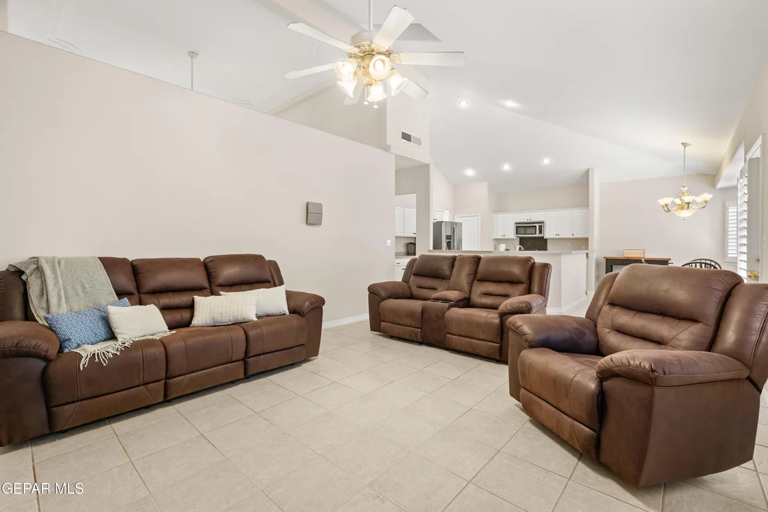 Photo of 6552 ISLA DEL REY Drive