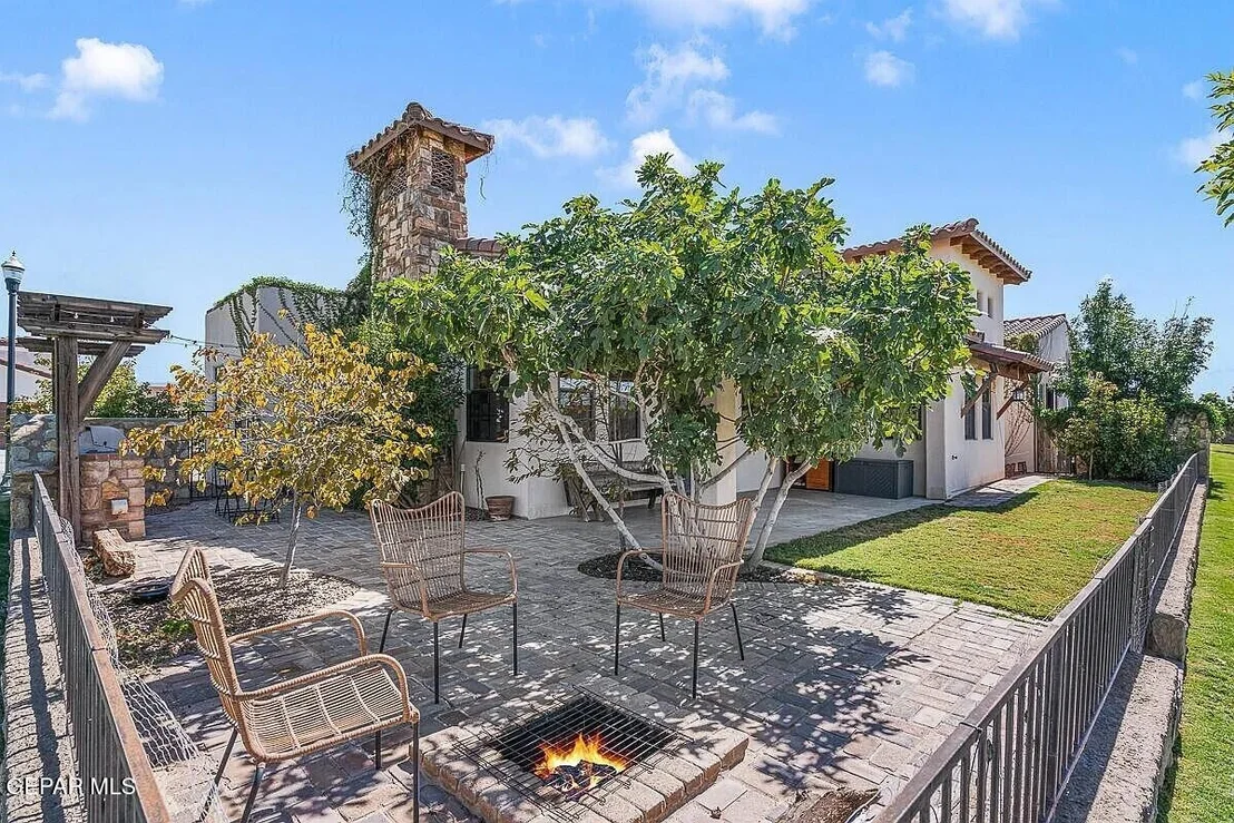 Photo of 5617 RIVER RUN Street