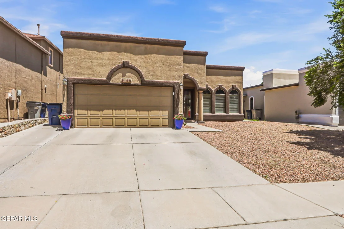 Photo of 3166 Hidden Valley Drive