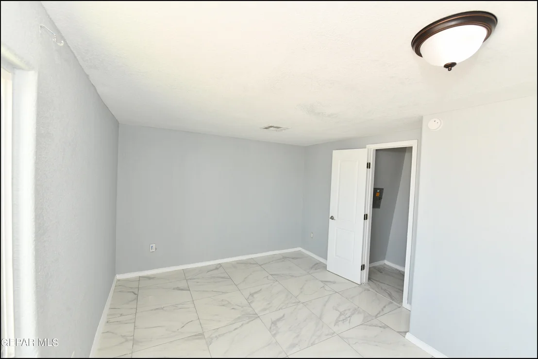 Photo of 1017 Ojinaga Road