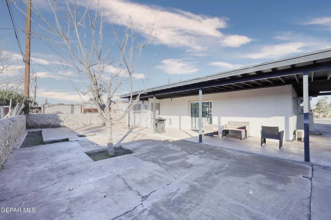 Photo of 5912 Delta Drive