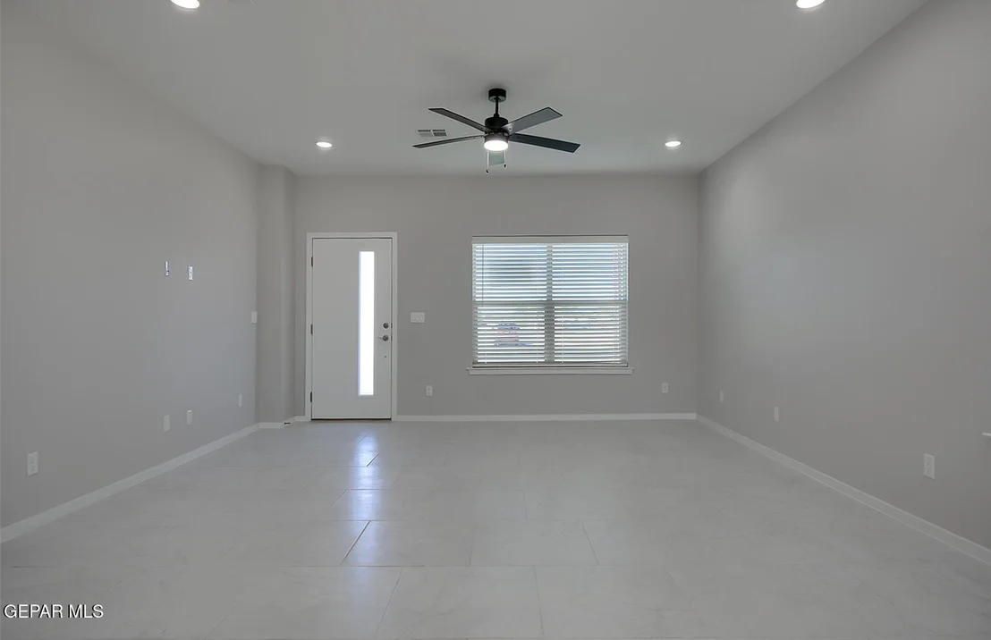 Photo of 13865 Summer Wave Avenue