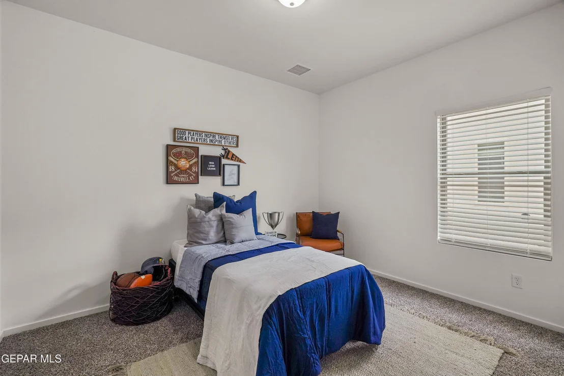 Photo of 13837 Summer Wave Avenue