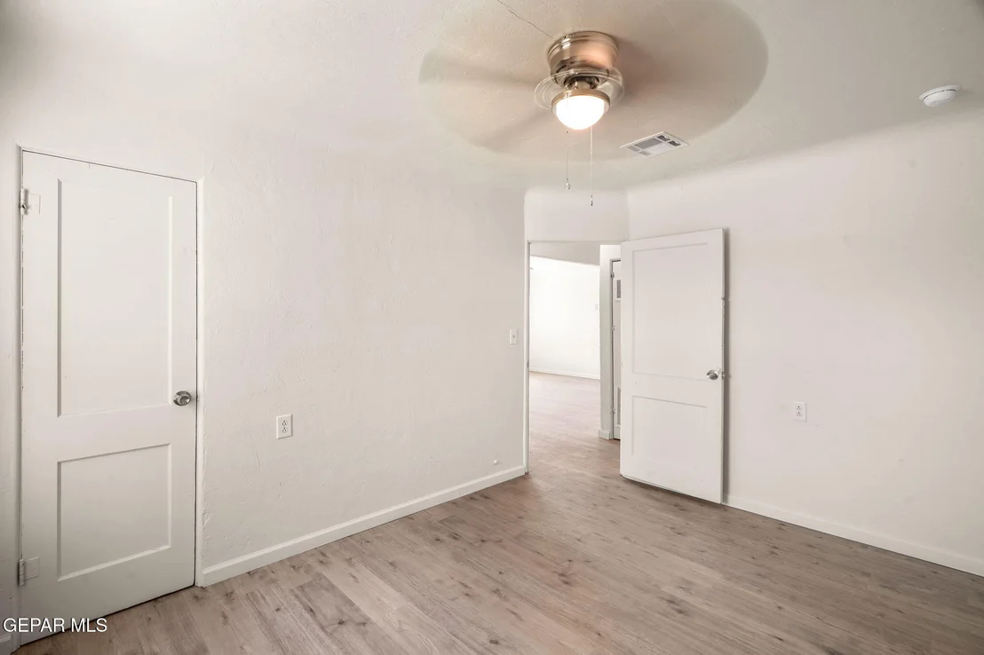 Photo of 7113 Dale Road