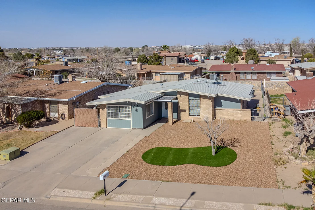 Photo of 8747 PLAINS Drive