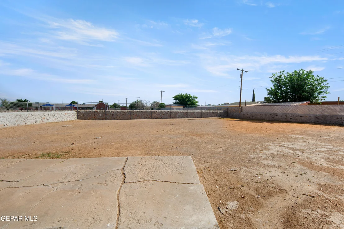 Photo of 10445 OMEGA Circle