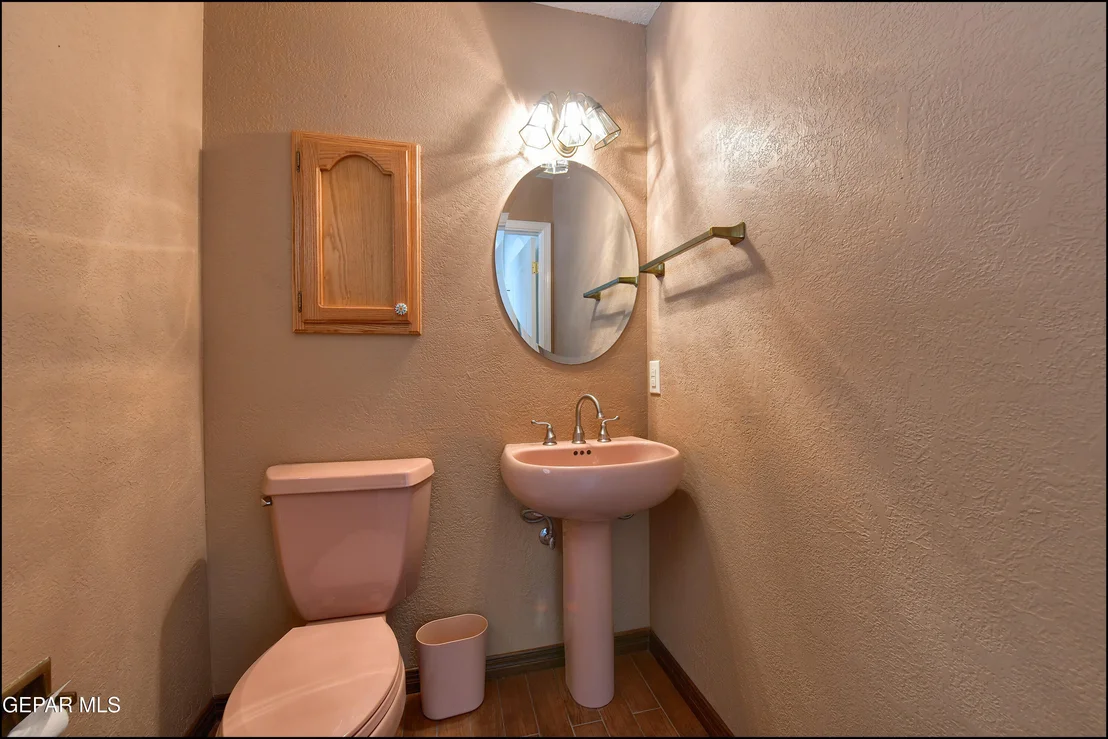 Photo of 7516 BIG BEND Drive