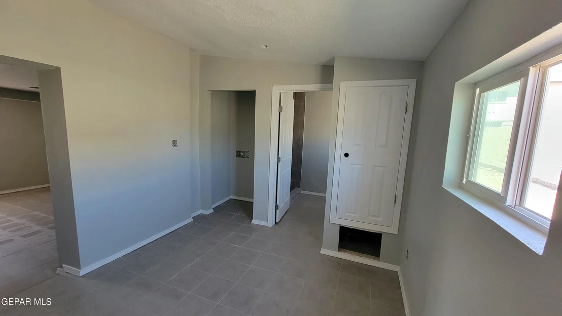 Photo of 231 FRANCIS Street