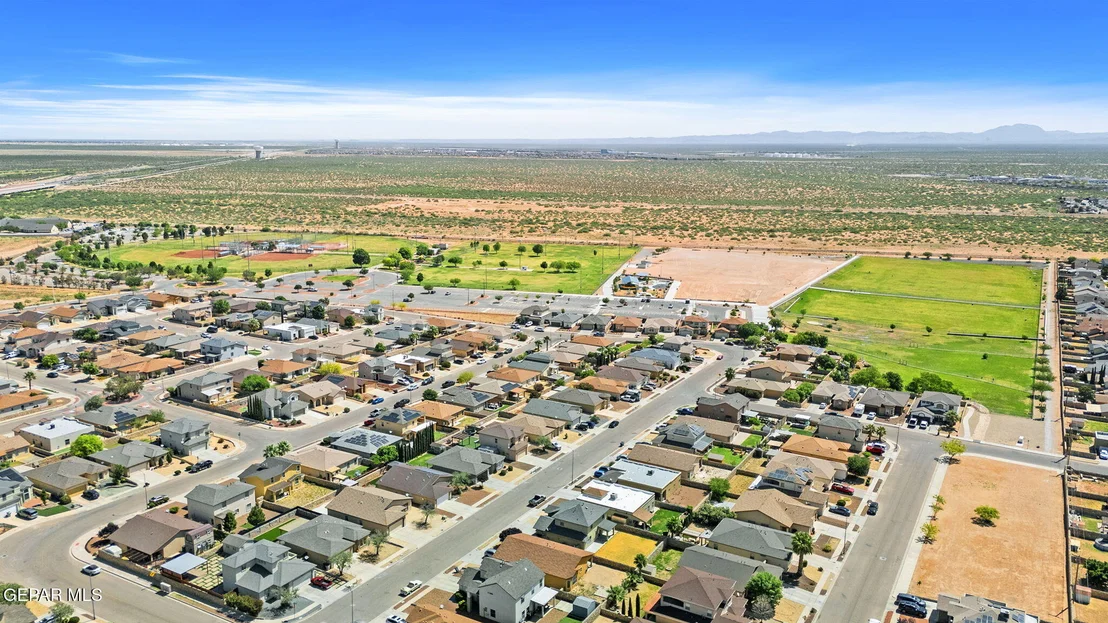 Photo of 5813 REDSTONE RIM Drive
