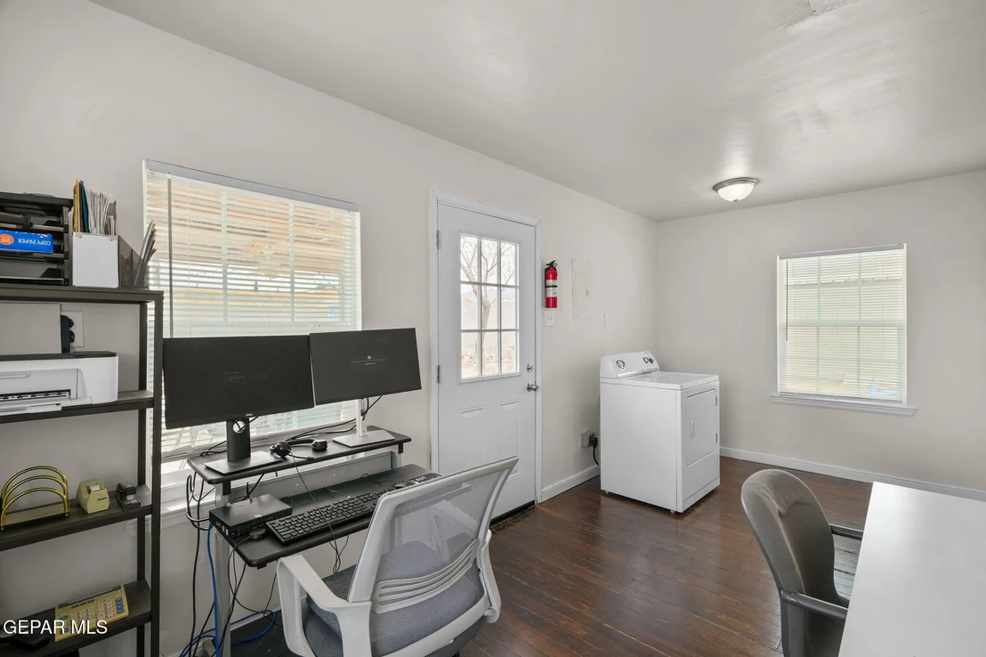 Photo of 3912 MCCONNELL Avenue