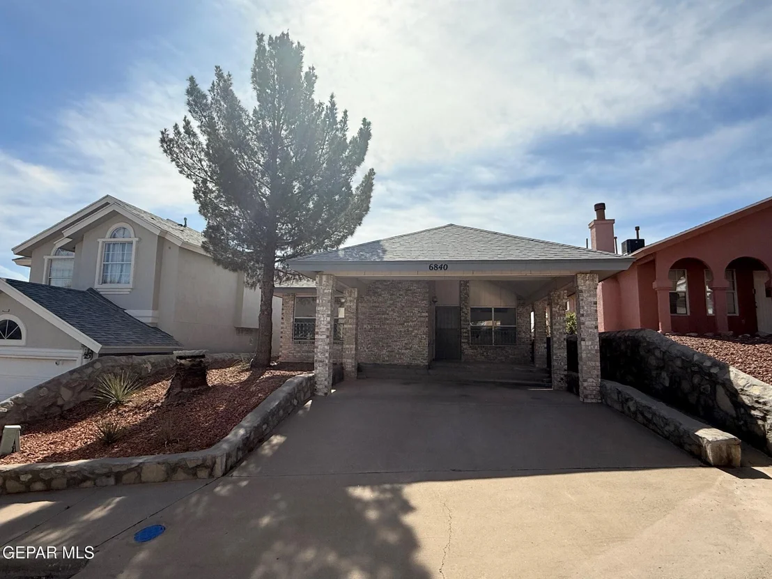 Photo of 6840 RIDGE TOP Drive