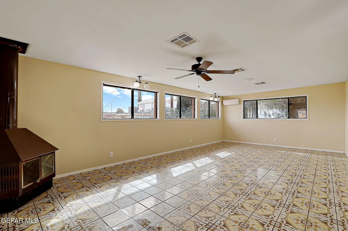 Photo of 5102 Mumm Lane