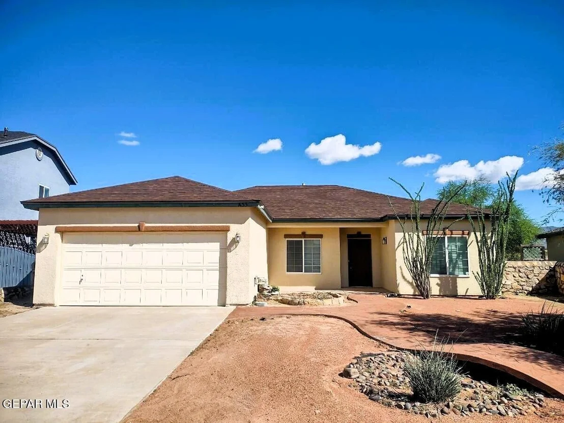 Photo of 633 Bariloche Drive