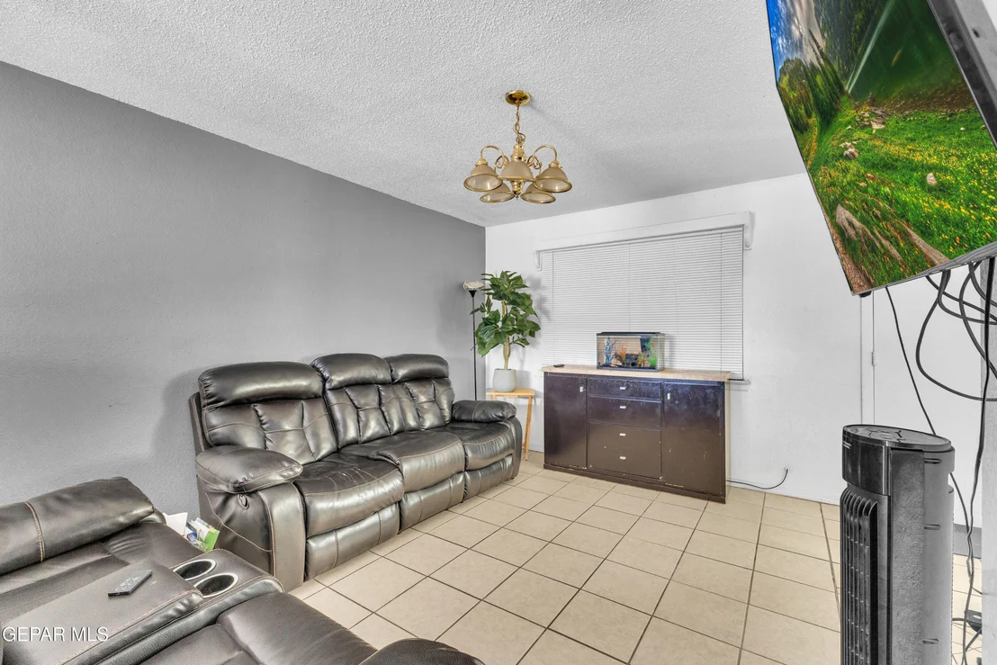 Photo of 325 Mariana Circle