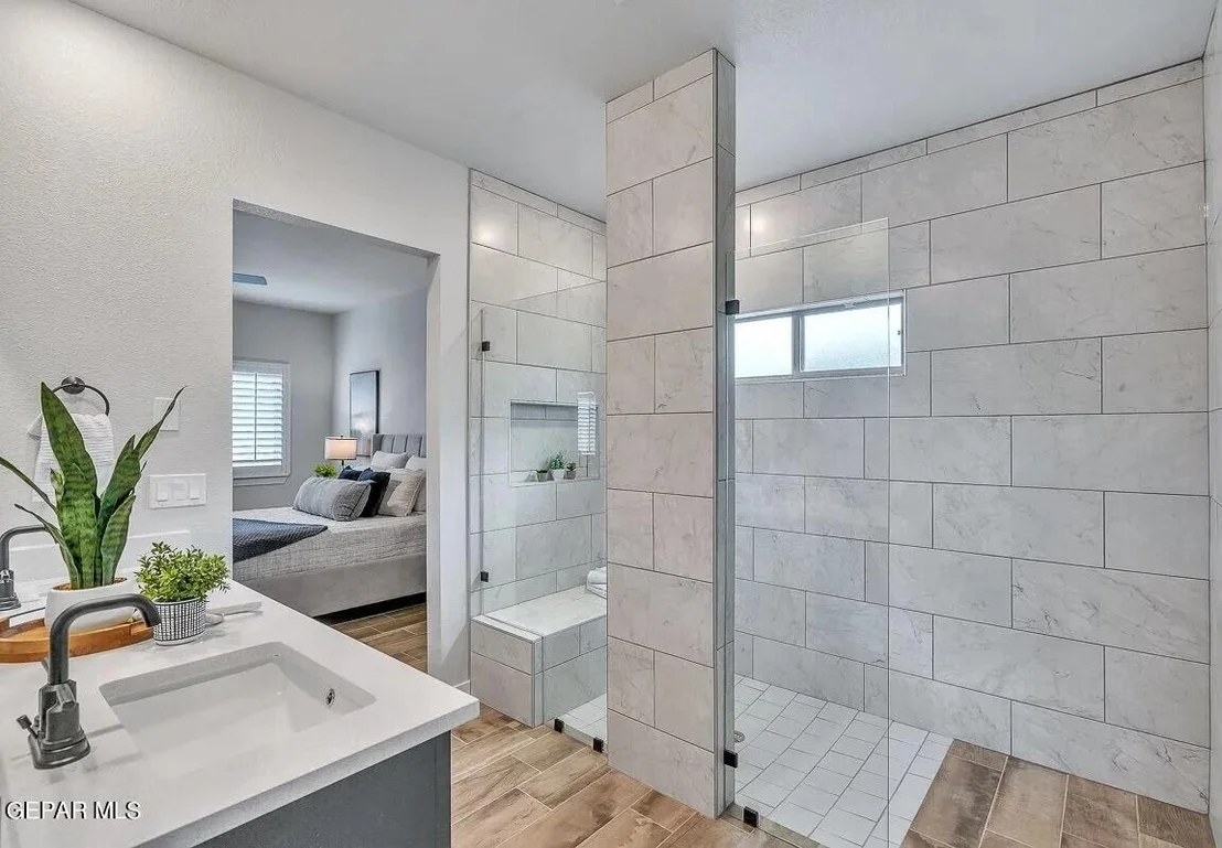 Photo of 15289 Composition Avenue