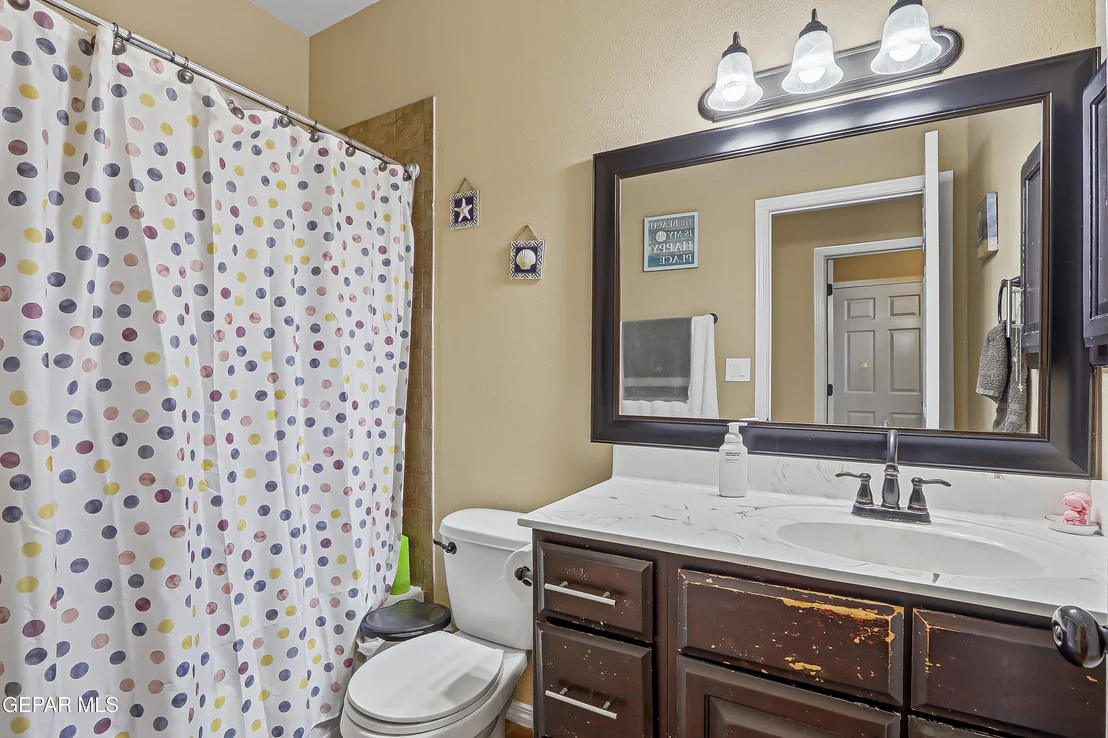 Photo of 616 MYRIAM Drive