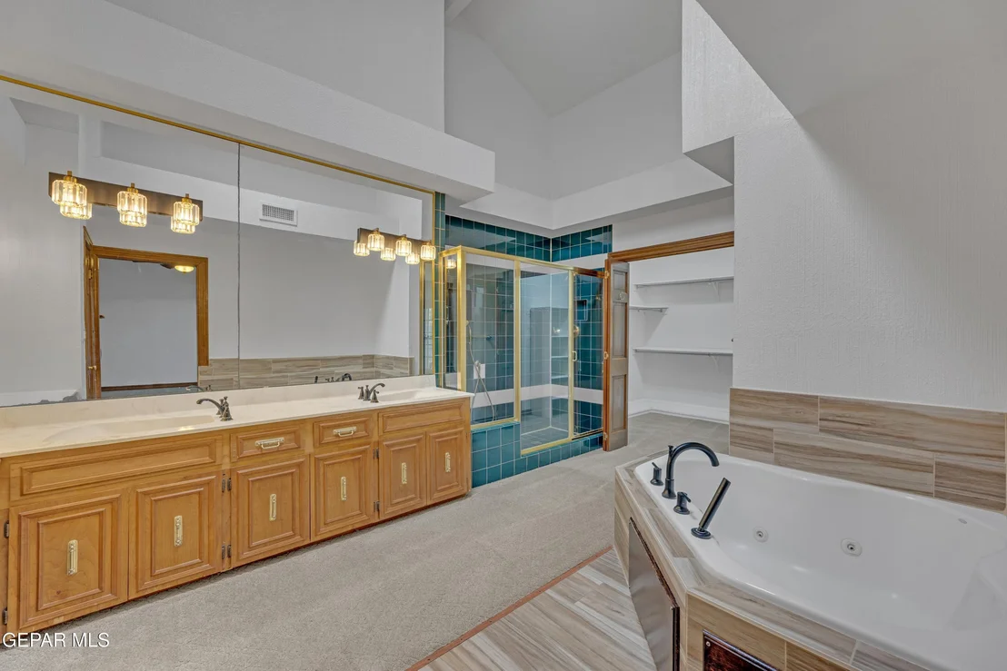 Photo of 11417 Tom Ulozas Drive