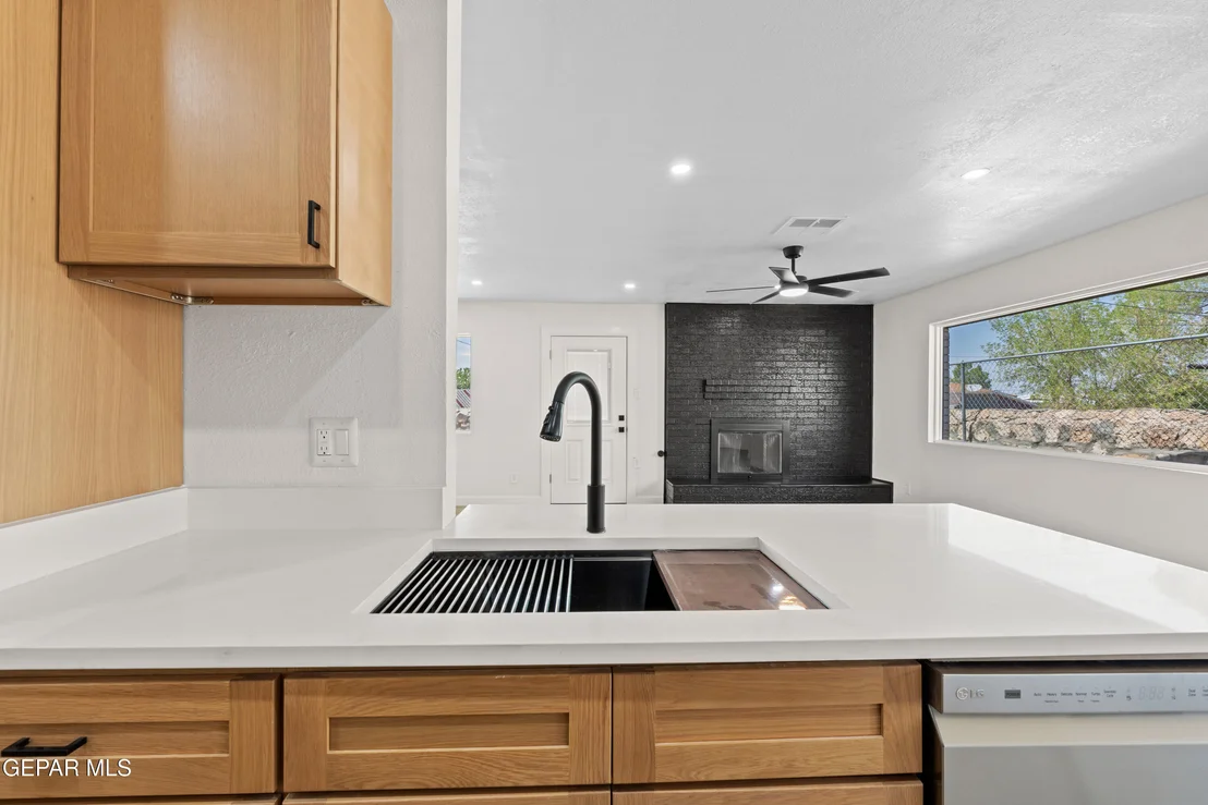 Photo of 2021 Solano Drive