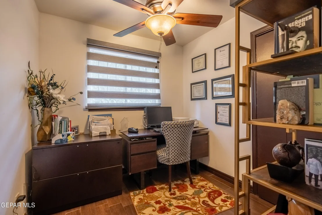 Photo of 5153 WILLOW CREEK Drive