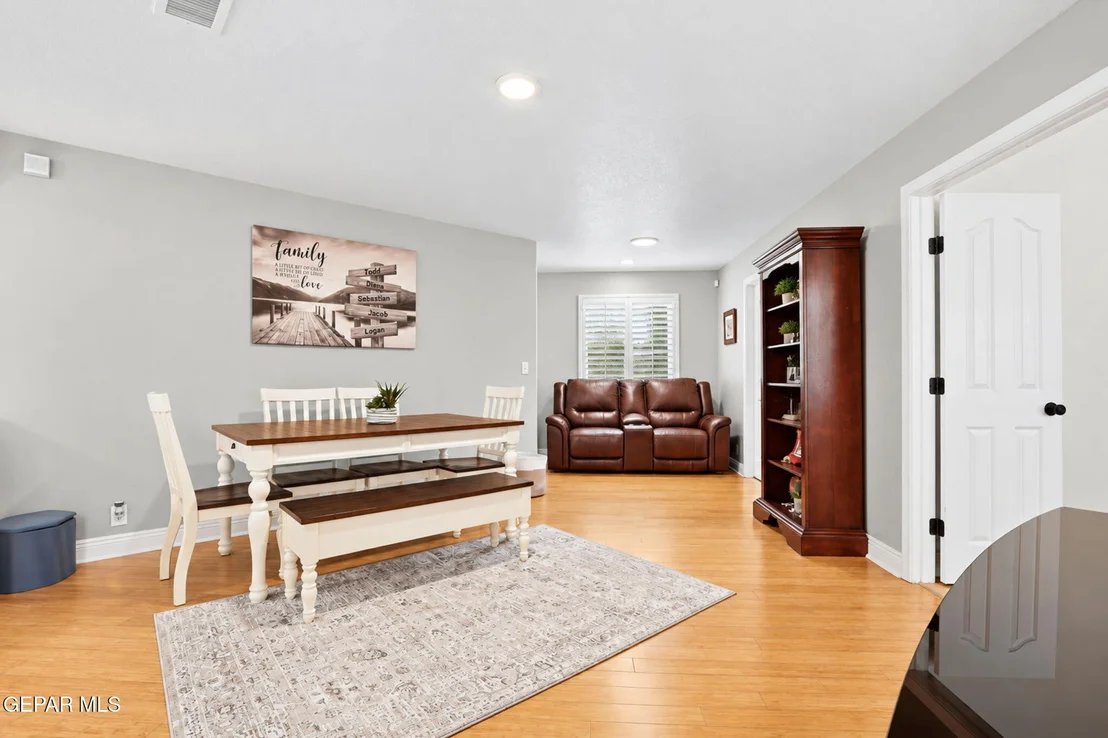 Photo of 732 Emerald View Drive