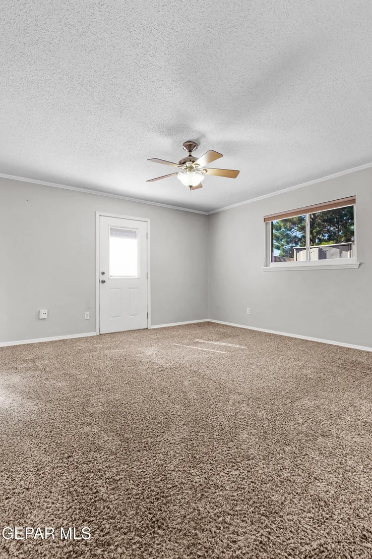 Photo of 700 DE LEON Drive