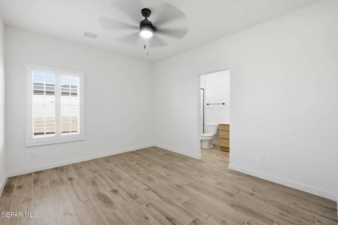 Photo of 15076 Conviction Avenue