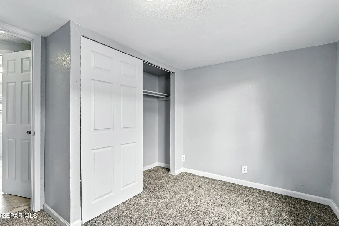 Photo of 736 Palmer Place