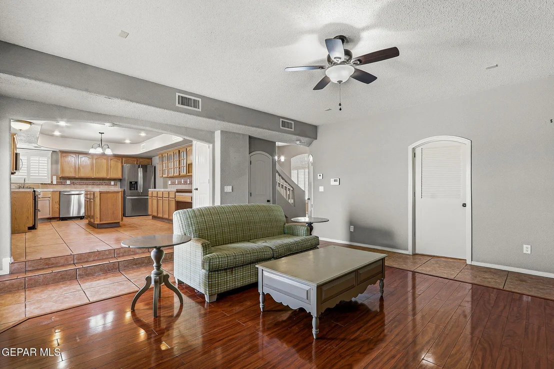 Photo of 3720 TIERRA AURORA Drive