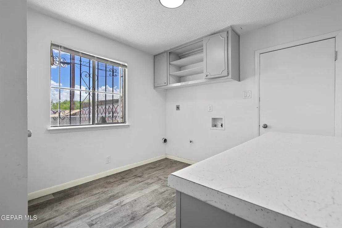 Photo of 5832 DEARBORNE Drive