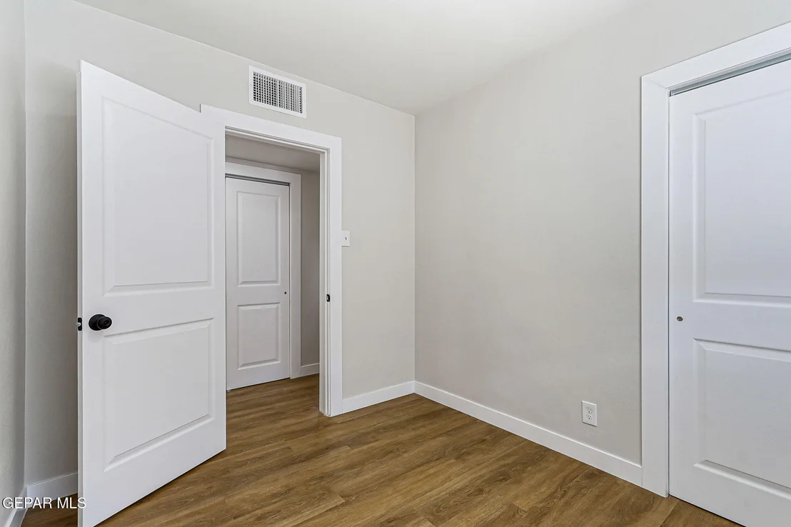 Photo of 5104 Mount Abbott Drive