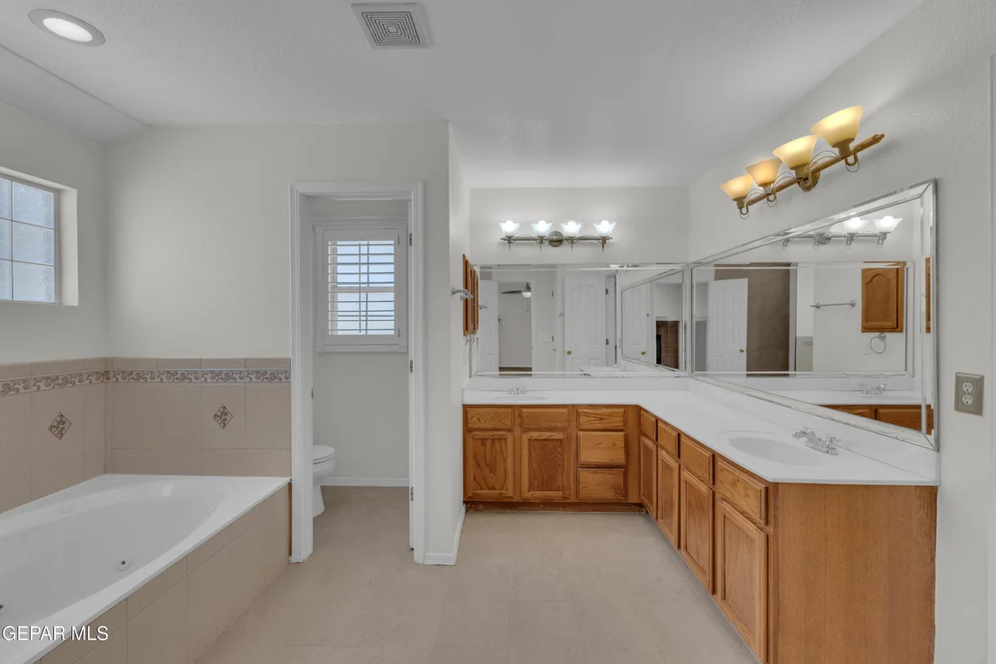 Photo of 12345 KIT CARSON Drive