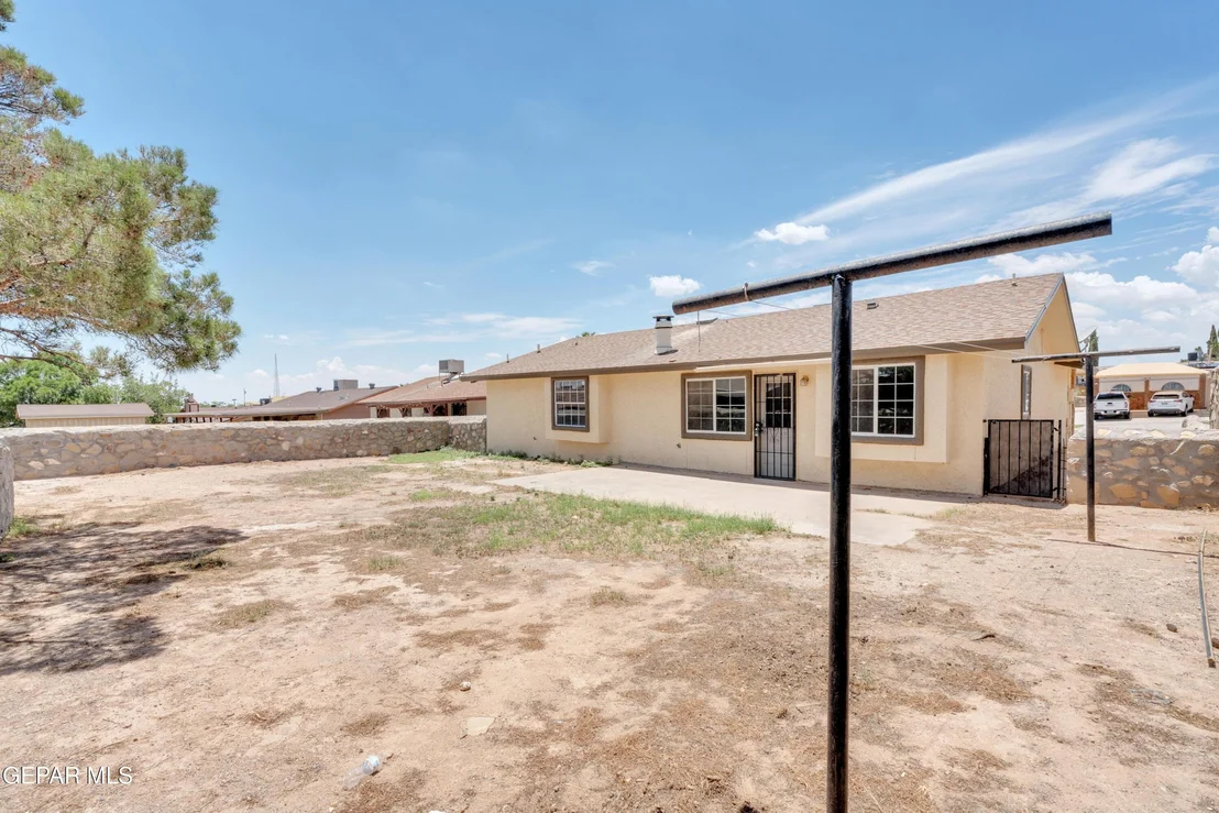 Photo of 1610 James Chisum Drive